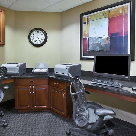 Hampton Inn & Suites Wichita-Northeast Eksteriør billede