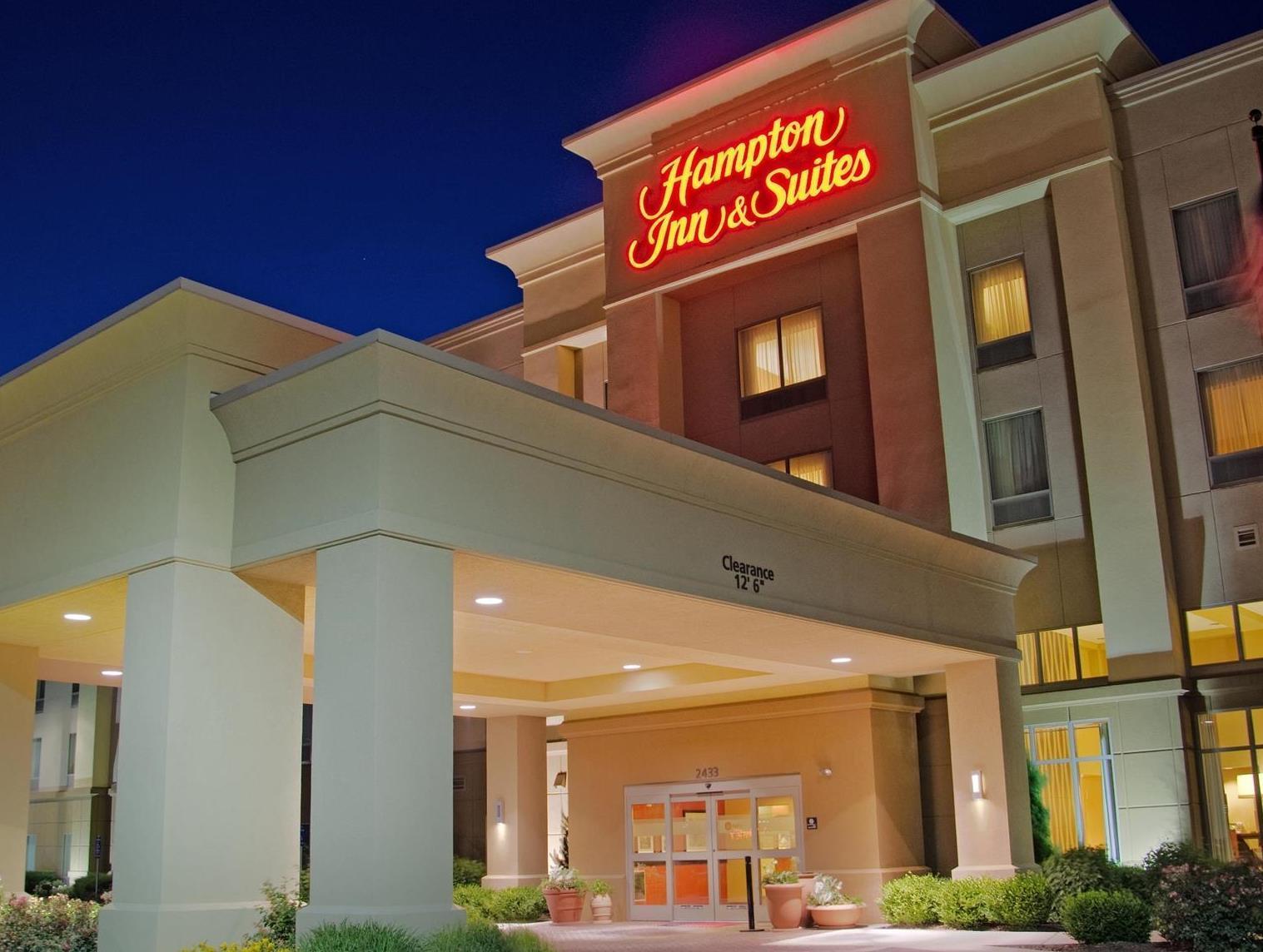 Hampton Inn & Suites Wichita-Northeast Eksteriør billede
