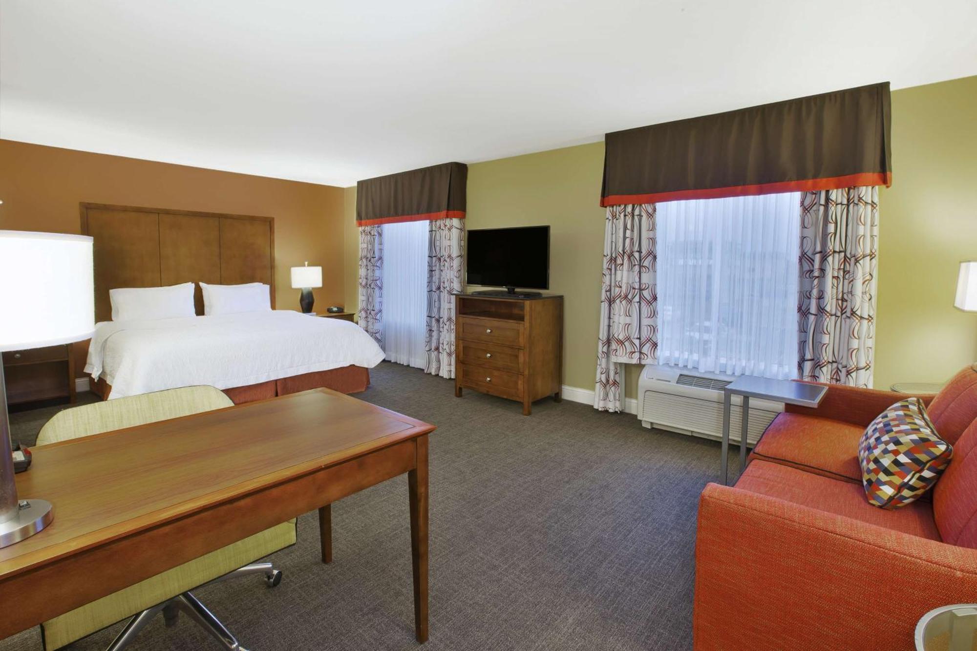 Hampton Inn & Suites Wichita-Northeast Eksteriør billede