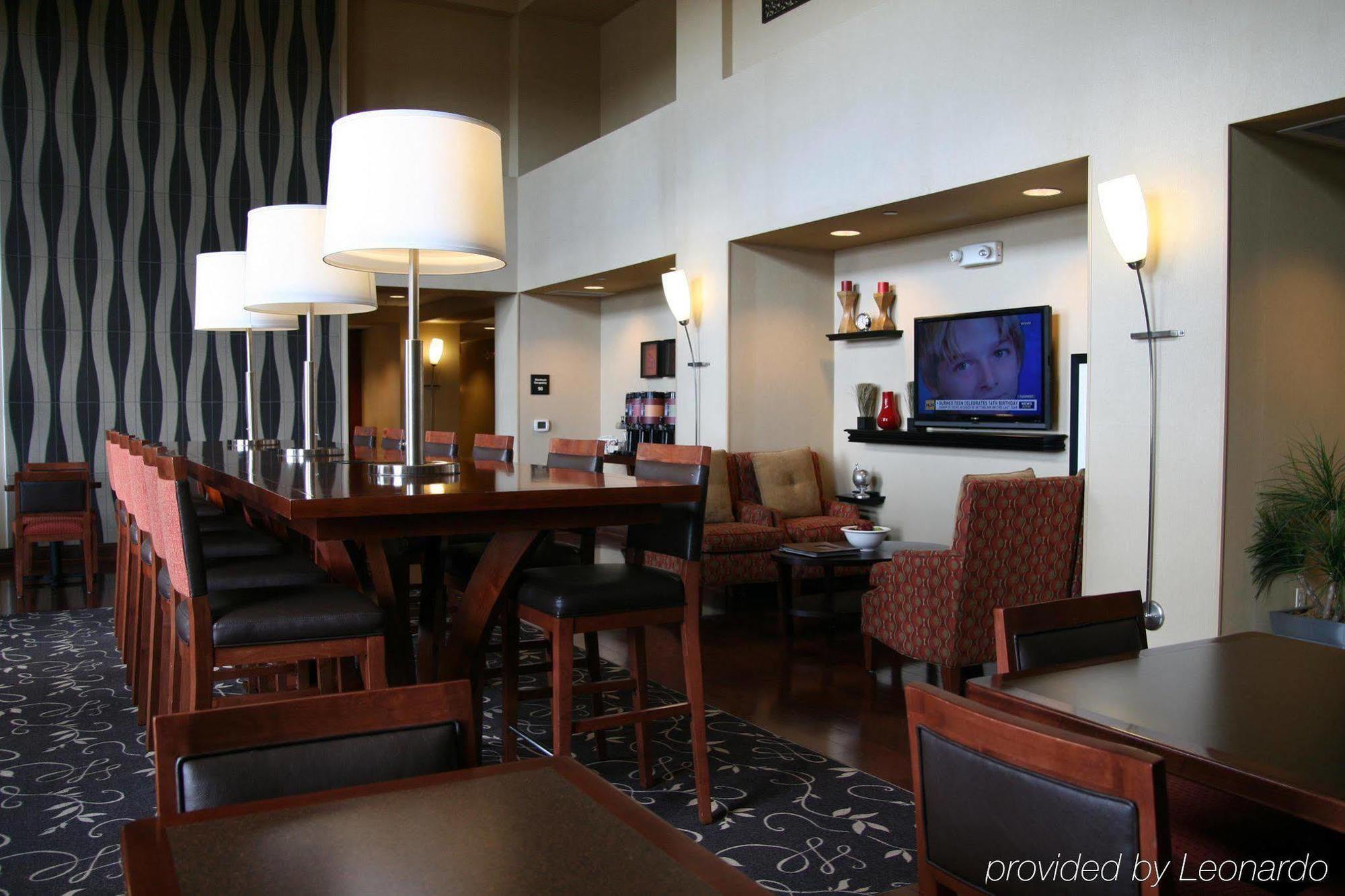 Hampton Inn & Suites Wichita-Northeast Restaurant billede
