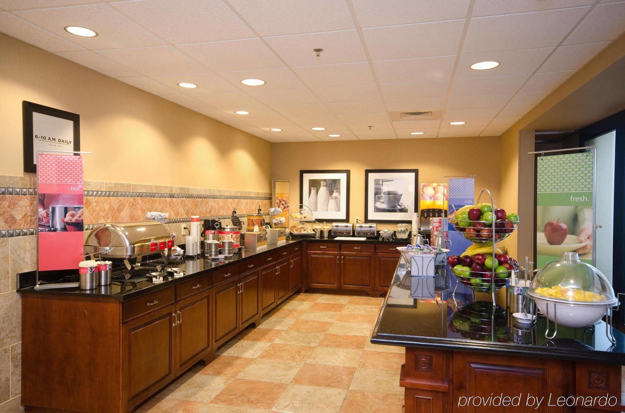 Hampton Inn & Suites Wichita-Northeast Restaurant billede
